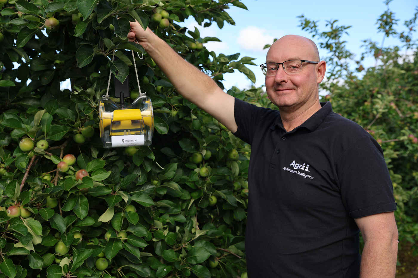 Agrii agronomist Brendan Rhodes with a RapidAim unit